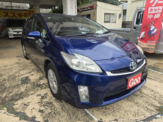 プリウス(トヨタ) Ｓ　本土仕入れ車両　フルセグＴＶ・ナビ　Ｂｌｕｅｔｏｏｔｈ接続　ＥＴＣ　　バックカメラ 中古車画像