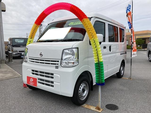 沖縄の中古車 日産 ＮＶ１００クリッパーバン 車両価格 117万円 リ済込 2021(令和3)年 61km ホワイト
