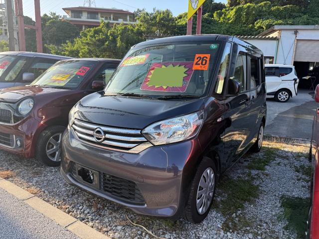  アイドリングストップ・片側パワースライドドア・アラウンドビューモニター