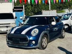 ＭＩＮＩ　ＭＩＮＩ　クーパー　現行の第三世代ミニクーパーターボ　初代と比べ故障発生率も大幅に少ないです　現在不具合なし