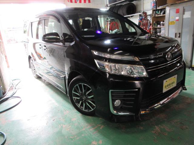 沖縄県の中古車ならヴォクシー ＺＳ　煌●７人乗りで運転席から後ろまでスイスイ！！