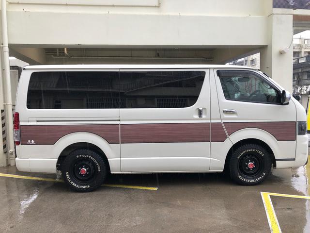 トヨタ ハイエースバン
