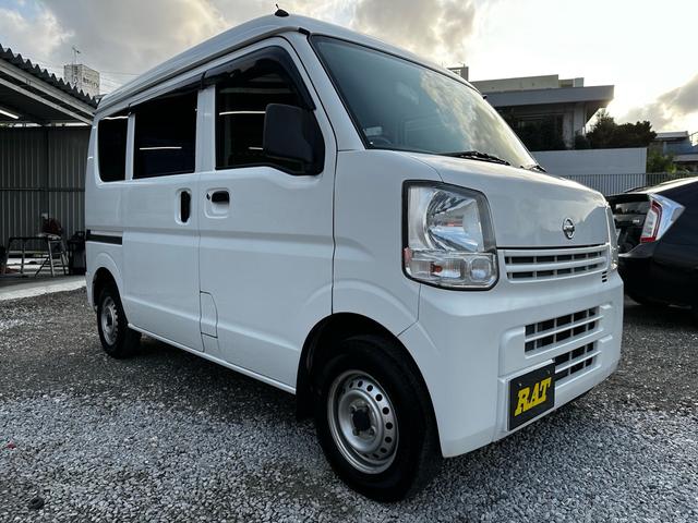 沖縄県の中古車ならＮＶ１００クリッパーバン ＤＸ　本土車両一年保証　キーレス　２ｎｄ発進　バッテリー　ワイパー　オイル交換