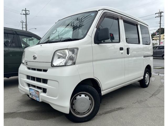 沖縄の中古車 ダイハツ ハイゼットカーゴ 支払総額 45万円 リ済込 2016(平成28)年 11.7万km ホワイト