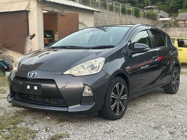 アクア(トヨタ) Ｇ　バックカメラ　Ｂｌｕｅｔｏｏｔｈ　ナビ　ＴＶ　プッシュスタート 中古車画像