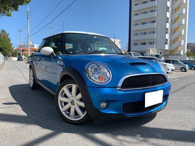 沖縄の中古車 ＭＩＮＩ ＭＩＮＩ 支払総額 38万円 リ済込 2008(平成20)年 12.2万km 紺ＩＩ