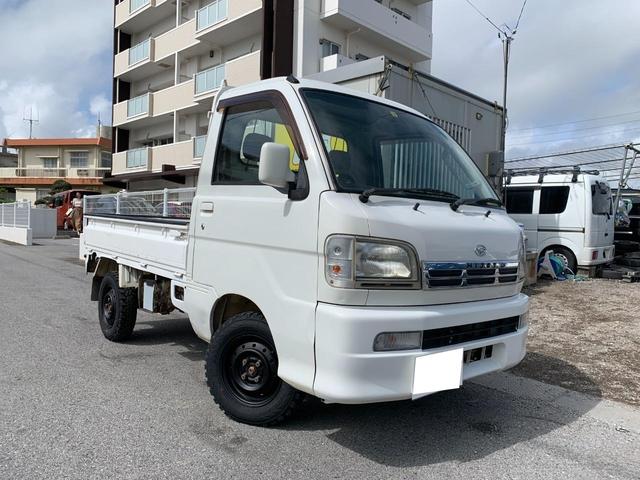 ＥＸＴ　４ＷＤ／スーパーデフロック／本土仕入れ車両／ジオランダーＭＴ／５ＭＴ／(1枚目)