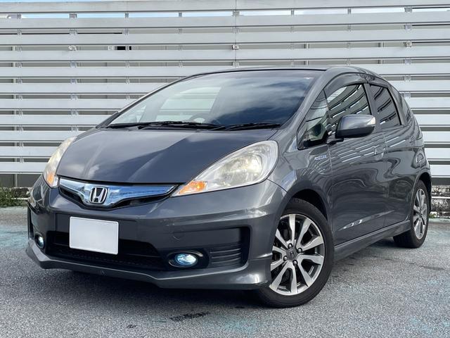 沖縄県沖縄市の中古車ならフィットハイブリッド ＲＳ　イクリプス製Ｂｌｕｅｔｏｏｔｈ対応フルセグナビ　バックカメラ　クルーズコントロール　ＥＴＣ　スマートキー　パドルシフト　３モード走行