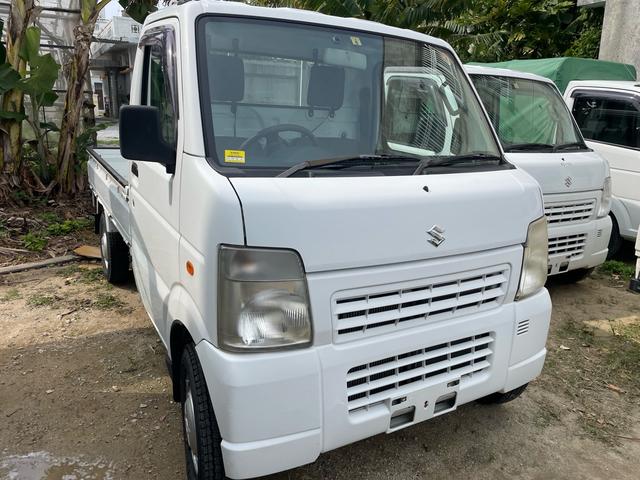 沖縄県の中古車ならキャリイトラック ＫＣ　内地中古　４ＷＤ　５速　エアコン　パワステ　ＥＴＣ