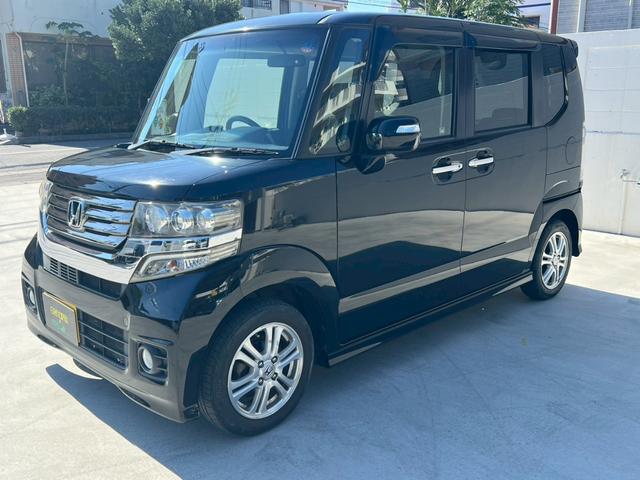 Ｎ−ＢＯＸカスタム(ホンダ) Ｇ・Ｌパッケージ　ディスプレイオーディオ装着車・・スマートキー・ＥＴＣ・助手席側パワースライドドア・横滑り防止装置・衝突安全ボディ・盗難防止装システム・オートエアコン・Ｗエアバッグ・レンタカーアップ車・禁煙車 中古車画像