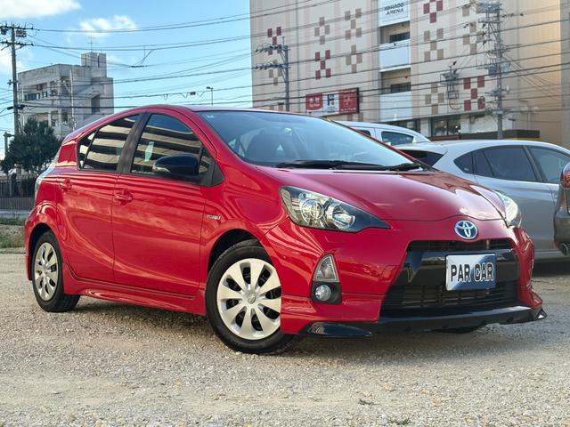 沖縄県の中古車ならアクア Ｇ　純正ナビ　フルセグＴＶ　ＤＶＤ再生　Ｂｌｕｅｔｏｏｔｈ　ＵＳＢ　バックカメラ走行中ＴＶ可能　車検Ｒ９年２月まで！！！　ＬＥＤヘッドライト　フルエアロ　フォグランプ　スマートキー　プッシュスタート