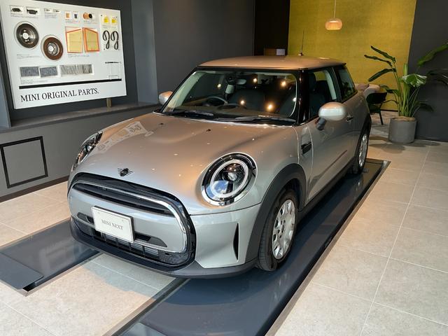 ＭＩＮＩ ＭＩＮＩ ワン　エッセンシャル・トリム