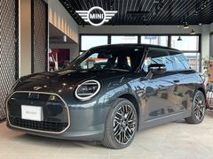 ＭＩＮＩ　ＭＩＮＩ　クーパーＳＥ　フェイバリット　トリム　最新ナビ付