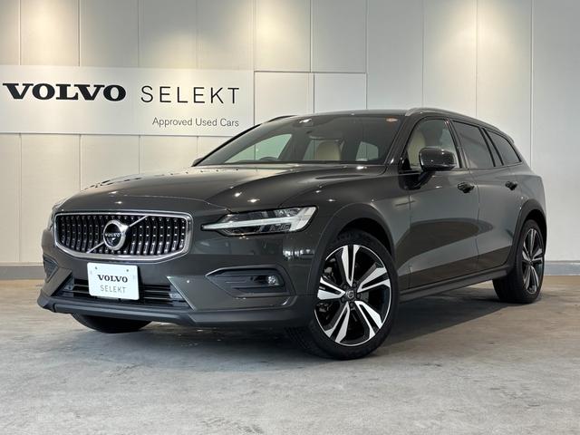 クロスカントリー　Ｔ５　ＡＷＤ　プロ　■認定中古車■禁煙車■ワンオーナー■前席シートヒーター・ベンチレーション■３６０°ビューカメラ■電動テールゲート■ＨＤＤナビ