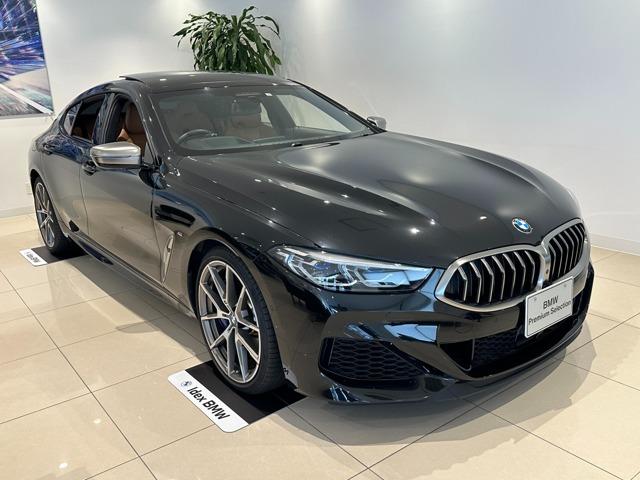 Ｍ８５０ｉ　ｘＤｒｉｖｅ　グランクーペ　４ＷＤ　電動パノラマ