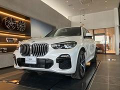 ＢＭＷ　Ｘ５　ｘＤｒｉｖｅ　３５ｄ　４ＷＤ　サンルーフ