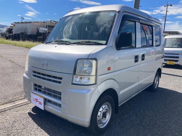 マツダ スクラム ＰＣ　４ＷＤ　５速マニュアル車　盗難防止システム　衝突安全ボディ　ＡＢＳ　運転席・助手席エアバッグ　キーレスエントリー　基本装備