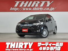 ホンダ　フィット　１３Ｇ　Ｓパッケージ　４ＷＤ　禁煙車