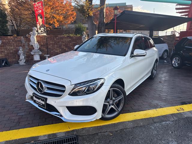 Ｃクラスステーションワゴン(メルセデス・ベンツ) Ｃ２００　ステーションワゴン　スポーツ本革仕様　禁煙車／レーダーセーフティＰＫＧ／ＬＥＤインテリアジェントライト＆コーナリングライト／パワーテールゲート／赤革パワーシート／シートヒーター／ナビ／フルセグ／ＥＴＣ／Ｂカメラ／パークトロニック／ 中古車画像