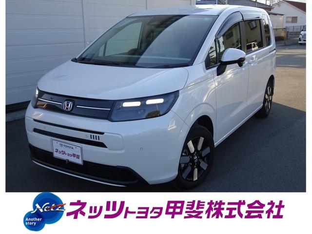 フリード(ホンダ) e:HEVエアー 6人乗・衝突軽減ブレーキ(対車両・歩行者)踏み間違い防止・ディスプレイオーディオ・バックモニター・両側パワースライドドア・クルーズコントロール・シートヒーター・純正アルミ・保証書・取説・ロングラン保証 中古車画像
