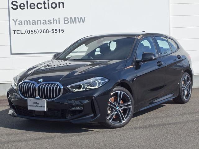 １１８ｉ　Ｍスポーツ　ＤＣＴ　旧レンタカー　禁煙車　ヘッドアップディスプレイ　Ｂカメラ　１８ＡＷ　ワイヤレスチャージング　ＵＳＢオーディオ　Ｂｌｕｅｔｏｏｔｈ　アダプティブクルーズコントロール　クリアランスソナー　記録簿