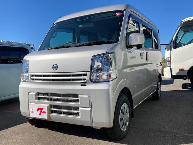 日産 ＮＶ１００クリッパーバン ＤＸ　ＧＬパッケージ　キーレスエントリー　４ＷＤ