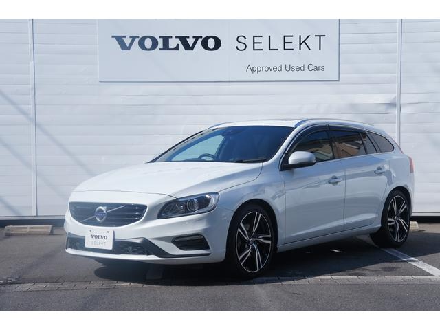 v60 ボルボ t6 awd rデザイン 2017年モデル正規認定中古車 後期2リッターエンジン アイシン8速at搭載 ハーマンカードンプレミアムサウンドオーディオ フロント リアカメラ r design専用パーツ装着 愛知県 t6 awd rデザイン 2017 v60 ボルボ t6 awd rデザイン 2017年モデル正規認定中古車 後期2リッターエンジン アイシン8速at搭載 ハーマンカードンプレミアムサウンドオーディオ フロント リアカメラ r design専用パーツ装着 愛知県 t6 awd rデザイン 2017