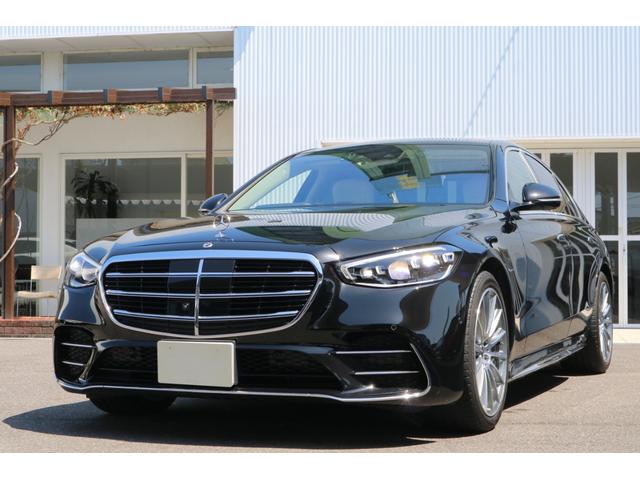 Ｓ４００ｄ　４マチック　ＡＭＧライン　ホワイトレザ－ＥＸ　３Ｄコックピット　正規ディ－ラ－車