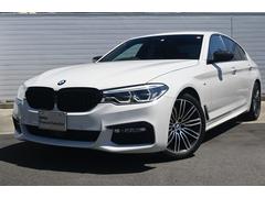 ＢＭＷ　５シリーズ　５３０ｉ　Ｍスポーツ　純正ナビゲーション　フロント＆バックカメラ