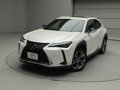 UX UX300e バージョンL CPO レクサス認定中古車 ルーフレール カラーヘッドアップディスプレイ ブラインドスポットモニター パノラミックビューモニター おくだけ充電 ムーンルーフ 中古車画像