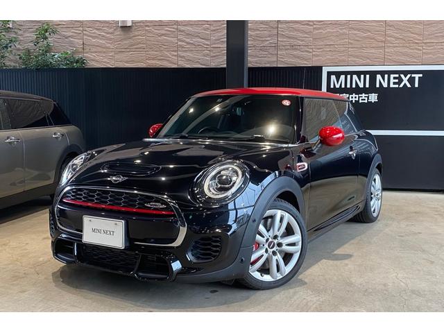 ＭＩＮＩ ジョンクーパーワークス　ＪＯＨＮ　ＣＯＯＰＥＲ　ＷＯＲＫＳ／アダプティブクルーズコントロール／ＬＥＤヘッドライト／ＡＵＴＯライト／電動格納ミラー／バックカメラ／ＥＴＣ付き／アイドリングストップ／スマートキー