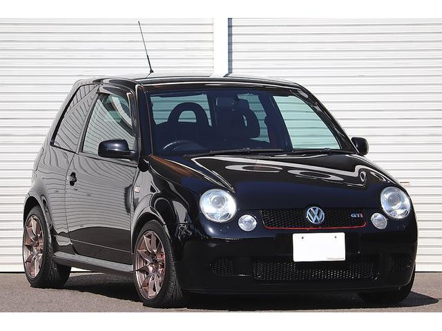 フォルクスワーゲン ルポｇｔｉ ６速ｍｔ ｒｅｃａｒｏシート アルミボディ 地デジ バックカメラ ａｔｓ１５インチアルミホイール ローダウンサスペンション スポーシート レッドステッチ レッドシートベル タイベル交換済みの中古車 車体価格87 9万円 04 平成16 年式