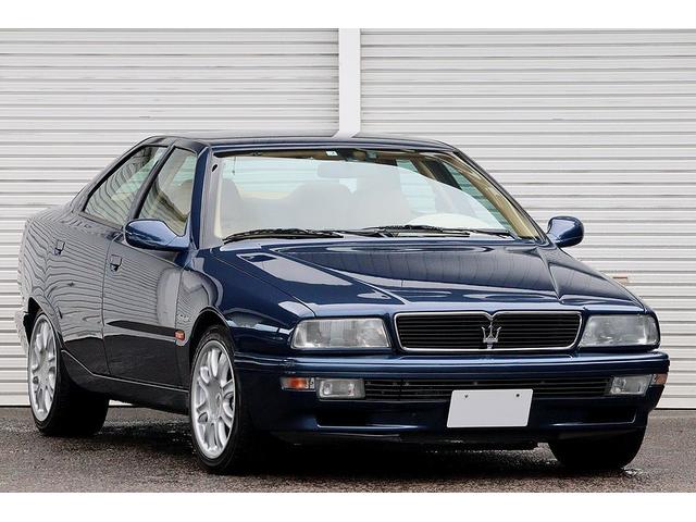 クアトロポルテ エボルツィオーネＶ６コーンズセリエスペチアレ　５０台限定　コノリーレザー　左ハンドル　正規ディーラー車　パワーシート　１７インチアルミホイール　ウッドパネル　アルカンターラルーフ　ナビ　ＥＴＣ（1枚目）