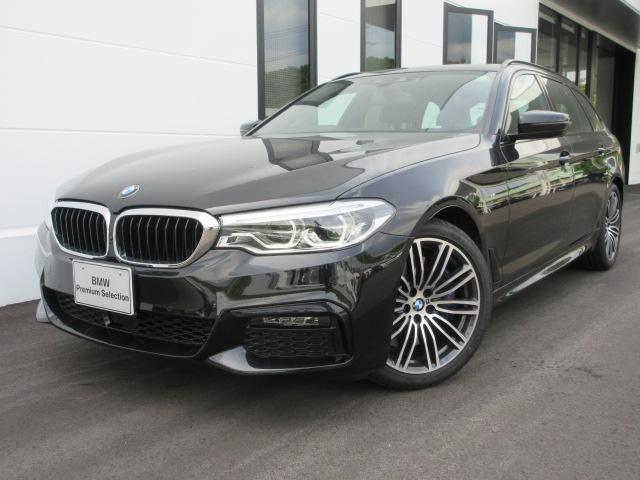 540i xDriveツーリング MスポーツSR黒革BPS(1枚目)