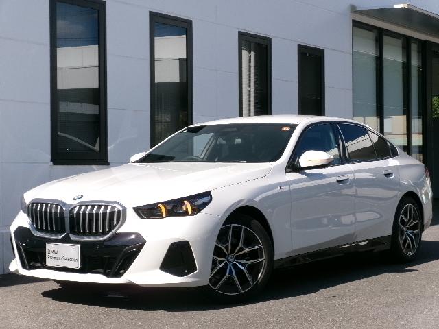 コンフォートドライビングＰ付き禁煙１オーナー下取車。 ご購入後はお近くのＢＭＷ正規ディーラーにて整備のご入庫いただけます。