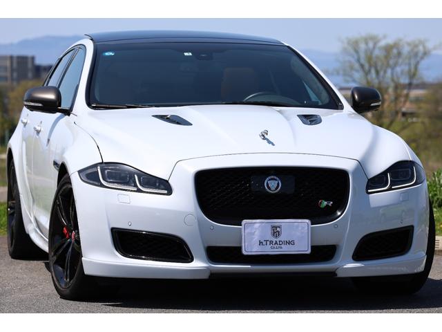 ＸＪ(ジャガー) ＸＪＲ　後期　ブラックパック　ダブルＪフルＬＥＤヘッド　ソフトグレインスポーツレザー　ベンチレーター　パノラマＳＲ 中古車画像