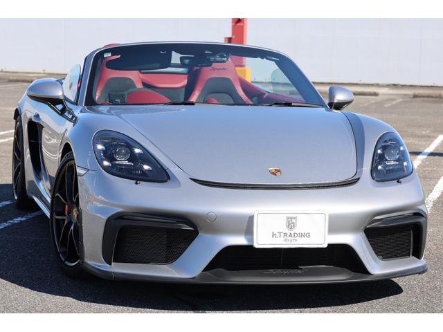 ７１８スパイダー　ＰＤＫ　Ｓｐｙｄｅｒクラシックインテリアパッケージ　スポクロ　スポエグ　ＬＥＤヘッド（ＰＤＬＳ＋）　２０インチサテンブラック７１８Ｓｐｙｄｅｒホイール　赤幌　ボディ同色ロールバー　クルーズコントロール