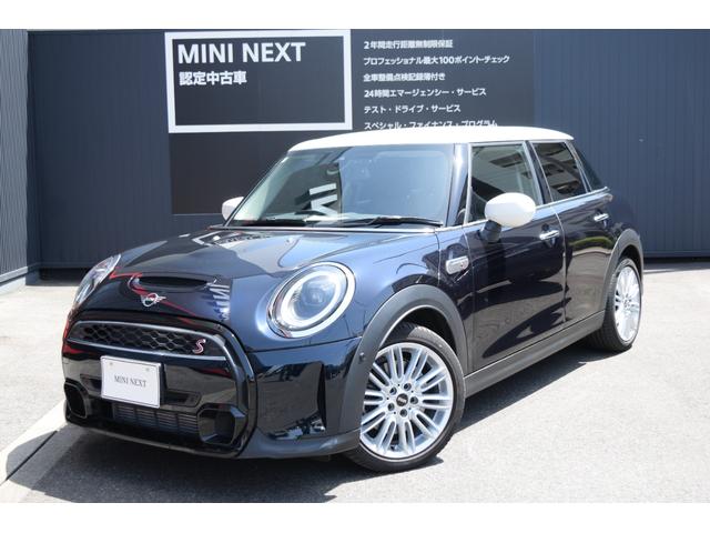 ＭＩＮＩ ＭＩＮＩ クーパーＳ　クラシック　トリム　純正ナビ