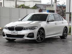 ＢＭＷ　３シリーズ　３３０ｅ　Ｍスポーツ　禁煙車　１９インチホイール