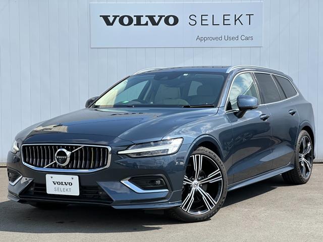 ボルボ Ｖ６０ Ｂ５　インスクリプション　禁煙車／パノラマサンルーフ／Ｂ＆Ｗプレミアムサウンド／エクステリアスタイリングキット／純正ナビ／ＴＶ／カープレイ／３６０°ビューカメラ／衝突軽減Ｂ／フロント＆リヤシートＨ／ステアリングＨ／１９ＡＷ