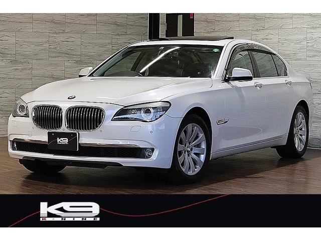 ｂｍｗ ７シリーズ７４０ｉ ミネラルホワイトメタリック サンルーフ ブラックレザーシート 純正アルミ ｂｍｗ ｉｄｒｉｖｅ フルセグｔｖ バックカメラの 中古車 車体価格138万円 11 平成23 年式 走行7 9万キロ 車体色ミネラルホワイトｍ 愛知県西春日井郡豊山町豊場高前