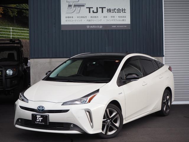 Ｓツーリングセレクション　Ｃａｒｒｏｚｚｅｒｉａナビ　ＴＶ　シートヒーター　クリアランスソナー　ルーフブラック　クルーズコントロール　プッシュスタート　スマートキー　ドライブレコーダー　ＥＴＣ　ＤＶＤ　Ｂｌｕｅｔｏｏｔｈ