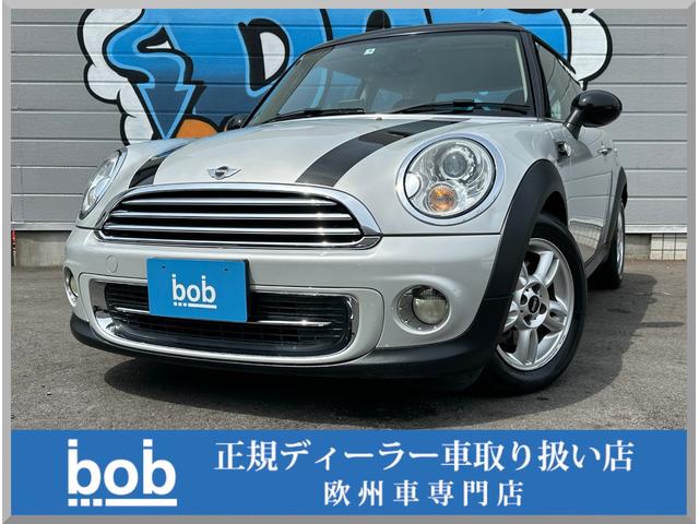 ＭＩＮＩ クーパー　Ｒ５６Ｃｏｏｐｅｒ後期モデル　パドルシフト　オプションホワイトインテリア　ＨＩＤ　後期純正１５ＡインチＷ　後期型エンジン　後期内外装　社外ナビ　ＥＴＣ　禁煙車　無事故車　修復歴無車　正規ディーラー車