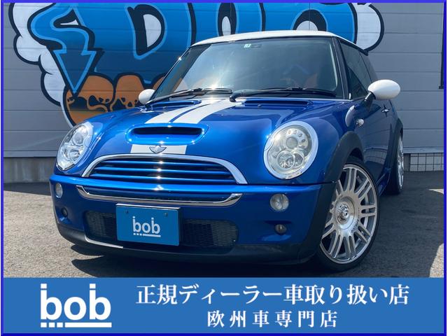 ＭＩＮＩ クーパーＳ　Ｒ５３　クーパーＳ　６速ＭＴ　スーパーチャージャー　ＳＰＡＲＣＯ１８インチＡＷ　ＨＩＤヘッドライト　社外テールライト　１６インチアルミホイール　ＥＴＣ　禁煙車　無事故車　修復歴無車　正規ディーラー車（1枚目）