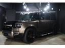 ディフェンダー １１０Ｘ　Ｄ３００　ビンテージチタン／エボニーウィンザーレザーシート　グロスブラックシグネクチャーグラフィック　ファミリーコンフォートパック　２２インチＡＷ　サイドステップ　エアサス　サンルーフ　禁煙車（1枚目）