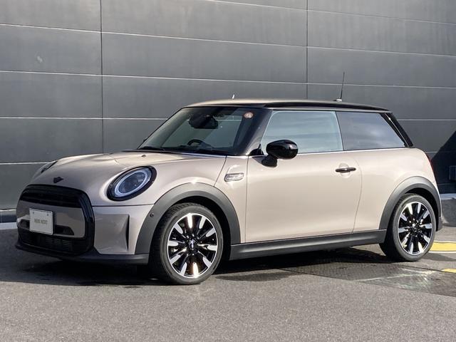 弊社のお車をご覧頂き、ありがとうございます！ 整備を整えてからのご納車となりますので安心してお乗り頂けます。