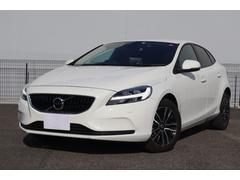 ボルボ　Ｖ４０　Ｔ２　キネティック　２０１９年モデル　ドライバーアシストシステム