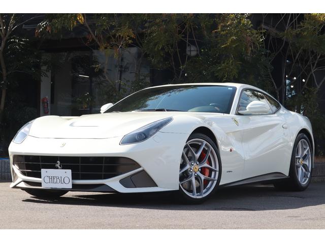 F12ベルリネッタ（フェラーリ）　正規Ｄ車／サスペンションリフター／リアビューカメラ／カーボン／２０インチＡＷ 中古車画像