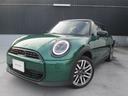 ３ドアのブリティッシュレーシンググリーン ＭＩＮＩ中川は全国陸送対応しておりますのでお問い合わせください！