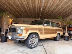 ジープ・グランドワゴニア  1990yモデル エンジンOH済 コラム3速AT パートタイム4WD 中古車画像